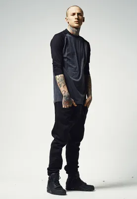 Image de T-shirt Hommes Urban Classics Contrastés Manches 3/4 Raglan Tee cha/blk - M