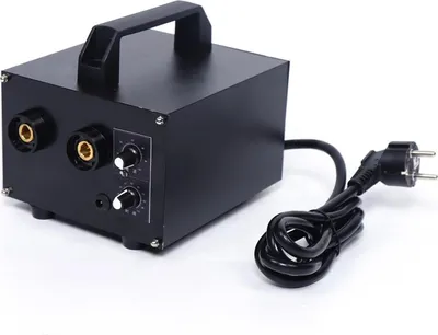 Image de YIYIBYUS, Soudeuse par points pour batteries, 6700 W 1600 A 220 V, noir