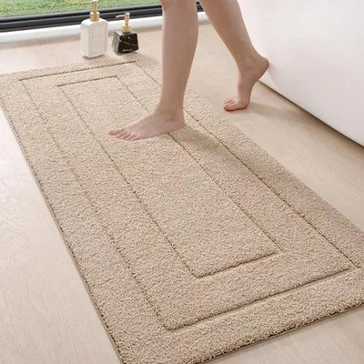 Produktbild von Badmatte aus Mikrofaser, saugfähig, rutschfest, weich, maschinenwaschbar, 61 x 152 cm, beige