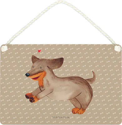 Produktbild von Mr. & Mrs. Panda Schild Hund Dackel DIN A4 - Hundeglück - Geschenk, Hunde, Sprüche, Dachshund, kleine aufmerksamkeit, Herz, holzbild, Wandbild Holz, Türschild, wandtafel