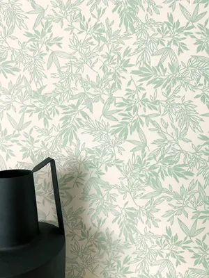 Produktbild von NEWROOM Tapete Grün Vliestapete Blätter - Blumentapete Floral Weiß Blumen Äste Blätter Romantisch Rosentapete