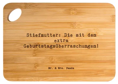 Produktbild von Mr. & Mrs. Panda Brett Spruch Stiefmutter Überraschungen - Transparent - Geschenk, handgemacht, Muttertag, Frühstücksbrettchen, Feiern, Schneidebrett, Stiefkind, Familie