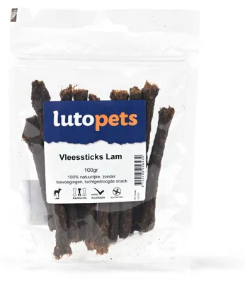Produktbild von Lutopets Fleischsticks Lamm – 100 g – Hundesnack mit Lammfleisch