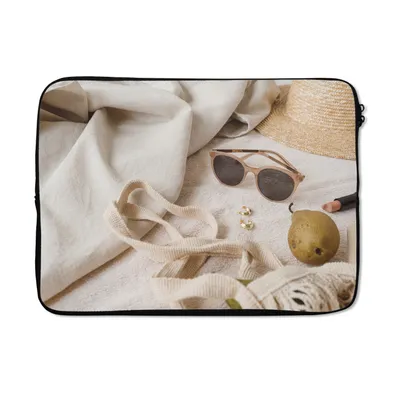 Produktbild von MuchoWow® Laptop Hülle 14 ZollSommer - Sonnenbrille - Tasche Laptoptasche - Laptoptasche - Stoßsicher - Schutzhaube