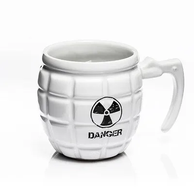 Zdjęcie produktu dla Kubek granat DANGER - BIAŁY PREZENT GADŻET