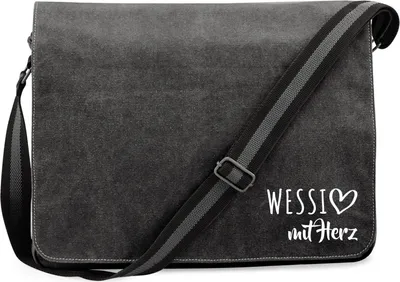 Produktbild von Huuraa Umhängetasche Wessi mit Herz 14 Liter Black Canvas Laptoptasche Geschenkidee