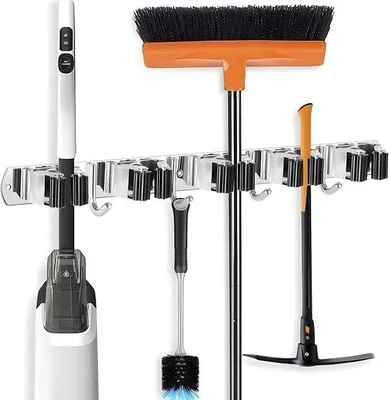Produktbild von Famanu Besenhalter mit 5 Haltern und 4 Haken - selbstklebend und schraubbar