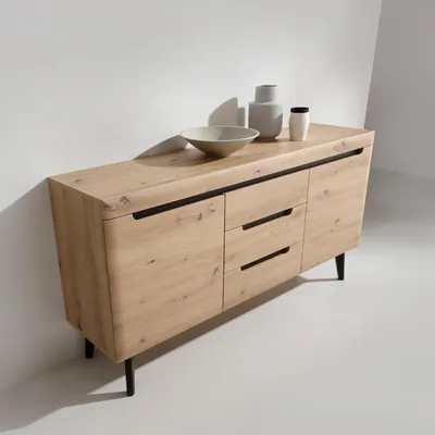 Obrázek produktu pro Komoda, prádelník SUDBURRY NKSZ107 - dub - černé akcenty - 3 zásuvky - šířka 107 cm, výška 83 cm, hloubka 40 cm