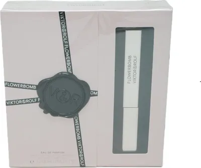 Produktbild von Viktor & Rolf Flowerbomb Refill Eau de Parfum 3x18ml
