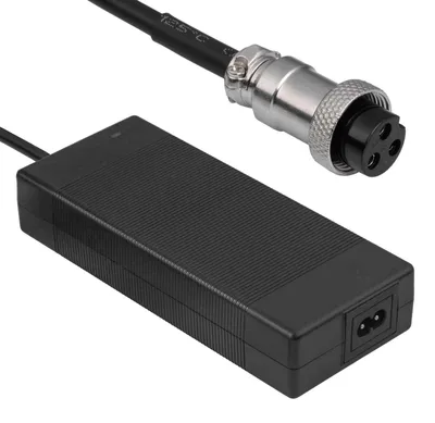 Immagine prodotto di Alimentatore AK-EV-22, 67,2V / 2A, 135W, connettore GX16 a 3 pin, diametro 12mm