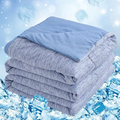 Immagine prodotto di Coperta refrigerante Q-Max con tecnologia Arc-Chill, dimensioni 228x274 cm