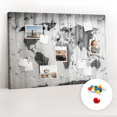 Imagen del producto de Tablero de corcho con chinchetas – Tablero con chinchetas para fotografías y notas – 120x80 cm – 100 chinchetas de colores – Mapa del mundo en madera
