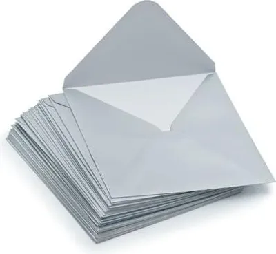 Zdjęcie produktu dla Koperty ozdobne kwadratowe K4, Matowe srebrne, 120gsm, 50szt