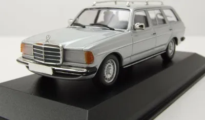 Produktbild von Maxichamps 940032212 Mercedes T-Modell Kombi W123 1982 silber 1:43