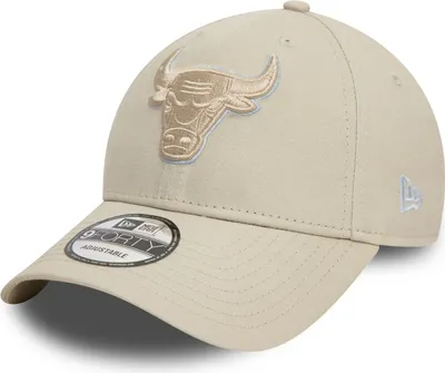Produktbild von New Era 9Forty Strapback Cap - OUTLINE Chicago Bulls