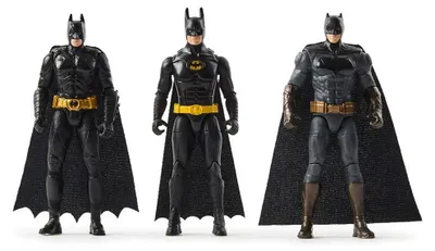 Immagine prodotto di Dc Batman - 85° Anniversario - 10 cm Figure 3-Pack - Batman Returns Batman, Il Cavaliere Oscuro Batman, Superman Batman