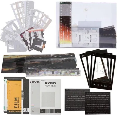 Produktbild von Vintage Film Scrapbook Sticker Set mit Retro Motiven - DIY Accessoires für Journalen - Künstlerische Sticker - Retro Film - Scrapbooking Accessoires - Ästhetische Dekoration
