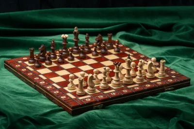 Image de WPBOY Echecs Echecs en bois massif importés échiquier pliable Décoration Echecs pour cadeau Accueil Echecs de luxe