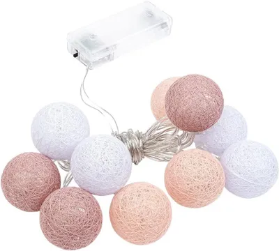 Produktbild von Lichterkette mit Baumwollkugeln - 10 LEDs - Batteriebetrieben - Mit Timer - Warmweiß