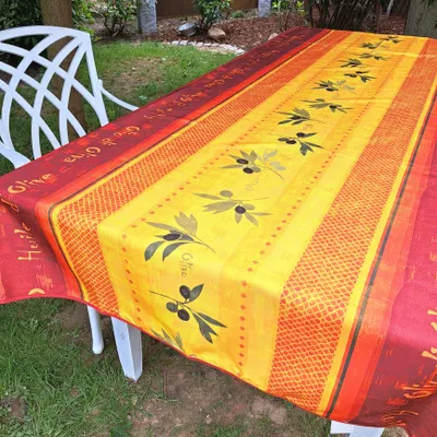 Produktbild von Tischdecke In.-Outdoor 240x150 cm OLIVEN ROT GELB Schmutzabweisend bügelfrei aus Frankreich