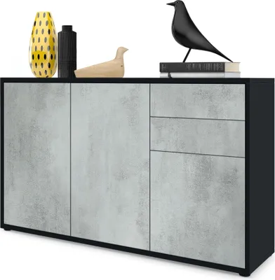 Produktbild von Vladon Sideboard Ben V3, Kommode mit 3 Türen und 2 Schubladen, Schwarz matt/Beton Oxid-Optik (117 x 74 x 36 cm)