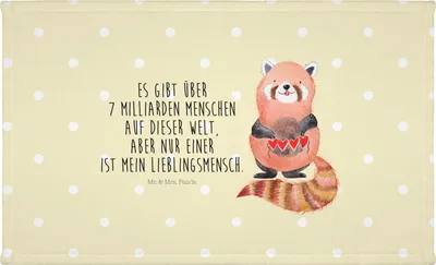 Produktbild von Mr. & Mrs. Panda Flauschtuch Roter Panda - Gelb Pastell - Geschenk, Handtuch, frottierhandtuch, Liebling, Herz, Rot, 50x100, gesichtstuch, Liebe, Lustige Sprüche