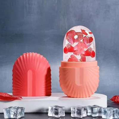 Produktbild von Famanu Eisroller Hautpflege – wiederverwendbar – Rosa