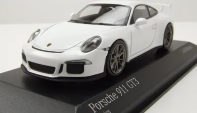 Produktbild von Minichamps 410062026 Porsche 911 (991) GT3 2012 weiß 1:43