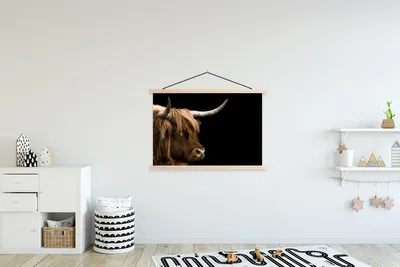 Produktbild von MuchoWow® Textilposter Schottisches Hochlandrind - Tiere - Kuh 120x80 cm mit holzfarbenen Rahmen - Aufhängeset
