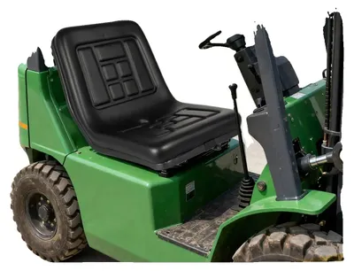 Obrázok produktu pre Sedadlo do traktora, nastaviteľná koľajnica, zosilnený rám, čierne
