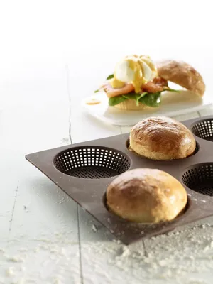 Produktbild von Lékué Brötchen-Backform 6er-Backform  perforiert