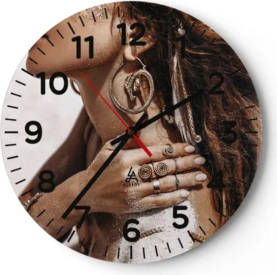 Produktbild von Wanduhr - Rund - Glasuhr - Sand Frau Schmuck - 40x40cm - Schleichendes Uhrwerk - Lautlos - zum Aufhängen bereit - Dekoration Modern - Wanddekoration aus Glas - C4AR40x40-4802