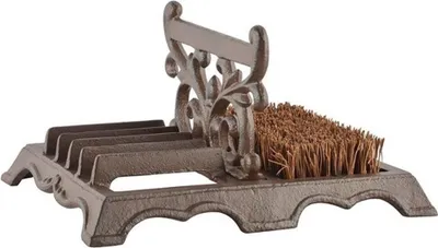 Obrázok produktu pre Esschert Design | Škrabka na topánky s kefou - 27,2x22,1 cm - vyrobená z liatiny - odolná a štýlová