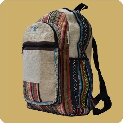 Produktbild von Simandra Ethno Hanf Rucksack handgefertigt in Nepal mit vielen Fächern