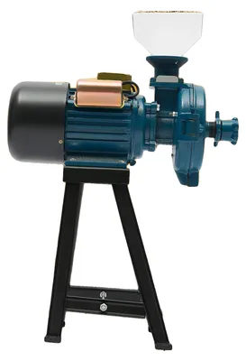 Imagen del producto de Molino industrial para cereales, con una potencia de 2200W, velocidad de 1400 RPM, ajuste de grosor variable, diseño independiente y un embudo grande de alta capacidad