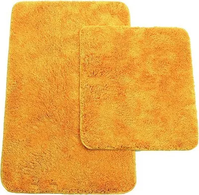 Produktbild von Brandsseller Badematten, Set aus 2 Badematten: ca. 50/80 cm und Toilettenvorleger ca. 45/50 cm. Farbe: orange.