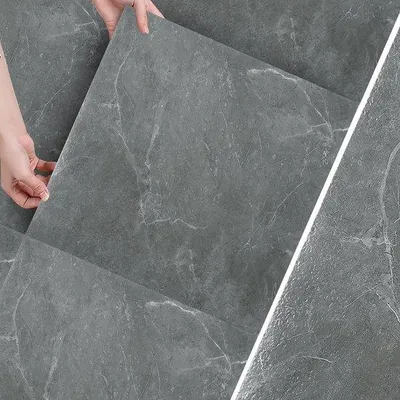 Obrázok produktu pre Sada samolepiacich laminátov z PVC (88 kusov, 8 m²), vodovzdorná a odolná proti pretrhnutiu, vhodná do kuchyne, obývačky a na balkón, šedá mramorová, 30 x 30 cm