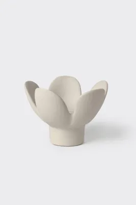 Produktbild von Räder Kerzenhalter Blume beige 8x8x5,5cm