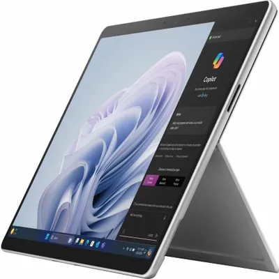 Produktbild von Microsoft Surface Pro 10 for Business - Tablet - Intel Core Ultra 5 135U - Win 11 Pro - Intel Arc Graphics - 16 GB RAM - 512 GB SSD - 33 cm (13") Touchscreen 2880 x 1920 @ 120 Hz - NFC, Wi-Fi 6, Bluetooth - Platin