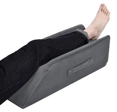 Image de Coussin ergonomique pour les genoux, offrant soutien et confort