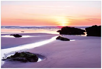 Produktbild von Wallario Wandbild aus Acryl, 90 x 60 cm, freischwebende Optik - Sonnenuntergang am einsamen Strand