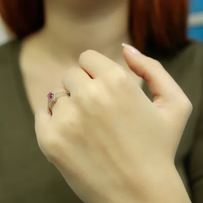 Produktbild von Halo Diamant Drop Rubin Entourage Ring 14 Karat Weißgold - 55 (17,50 mm)