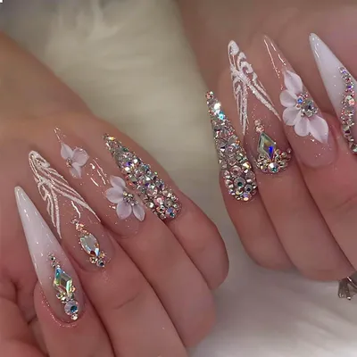 Obrázok produktu pre Stiletto Press on Nails White Ombré Rhinestones Glitter 24 kusov