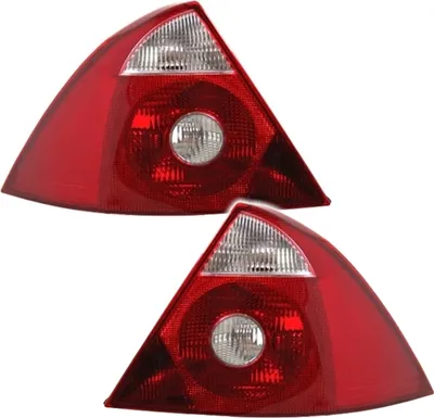 Produktbild von TYC Rückleuchten Set für Ford Mondeo MK3 Limo 11/2000-2/2007