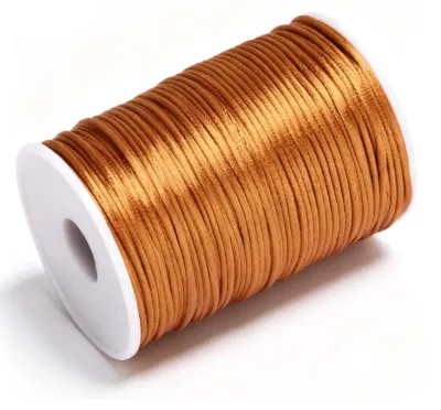 Produktbild von Nylon-Satinkordel - 2,5 mm Durchmesser - Für Schmuckherstellung und Freundschaftsarmbänder - Braun - 100 Yards