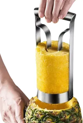 Produktbild von Ananasschneider aus Edelstahl mit Entkerner und Slicer für Fruchtringe, 8 cm