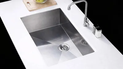 Produktbild von Spülbeckenstöpsel Siebkorb Ablaufstopfen Metall Universal 75 mm Küchenspüle Edelstahl Silber