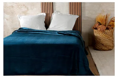 Produktbild von Tagesdecke aus Velours mit Waffelmuster, 240 x 260 cm in Marineblau