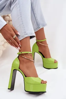 Image de Sandales pour femmes BOTO HORVIA, modèle 41550, couleur vert olive, taille : 37