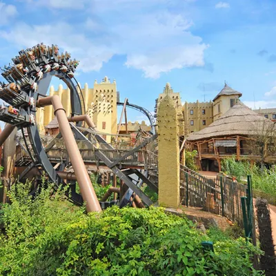 Produktbild von Jochen Schweizer Kurzurlaub im Phantasialand für 2 (2 Nächte); Erlebnis verschenken oder selbst erleben; Gutschein gültig für 2 Personen